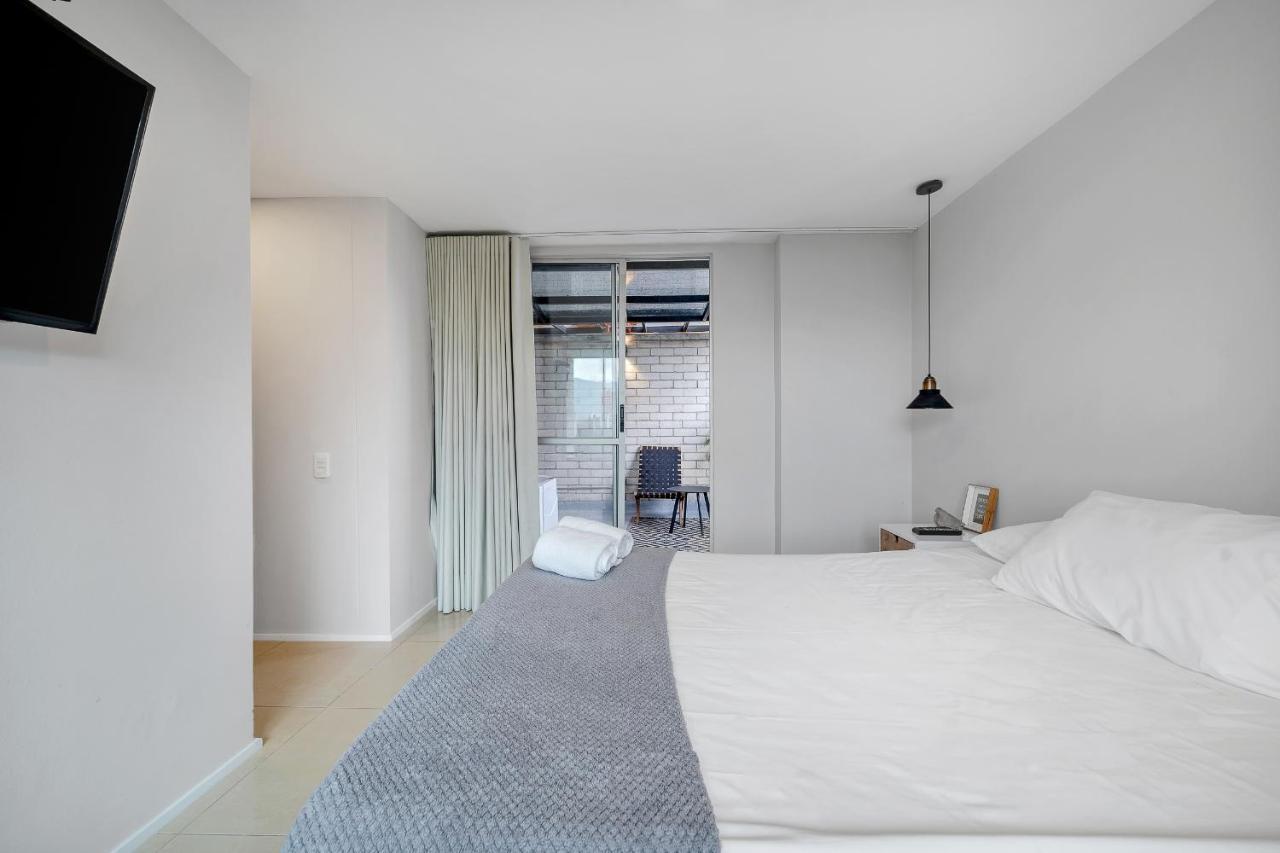 Apartamentos Poblado Alejandria By Housy Host Medellín Eksteriør bilde
