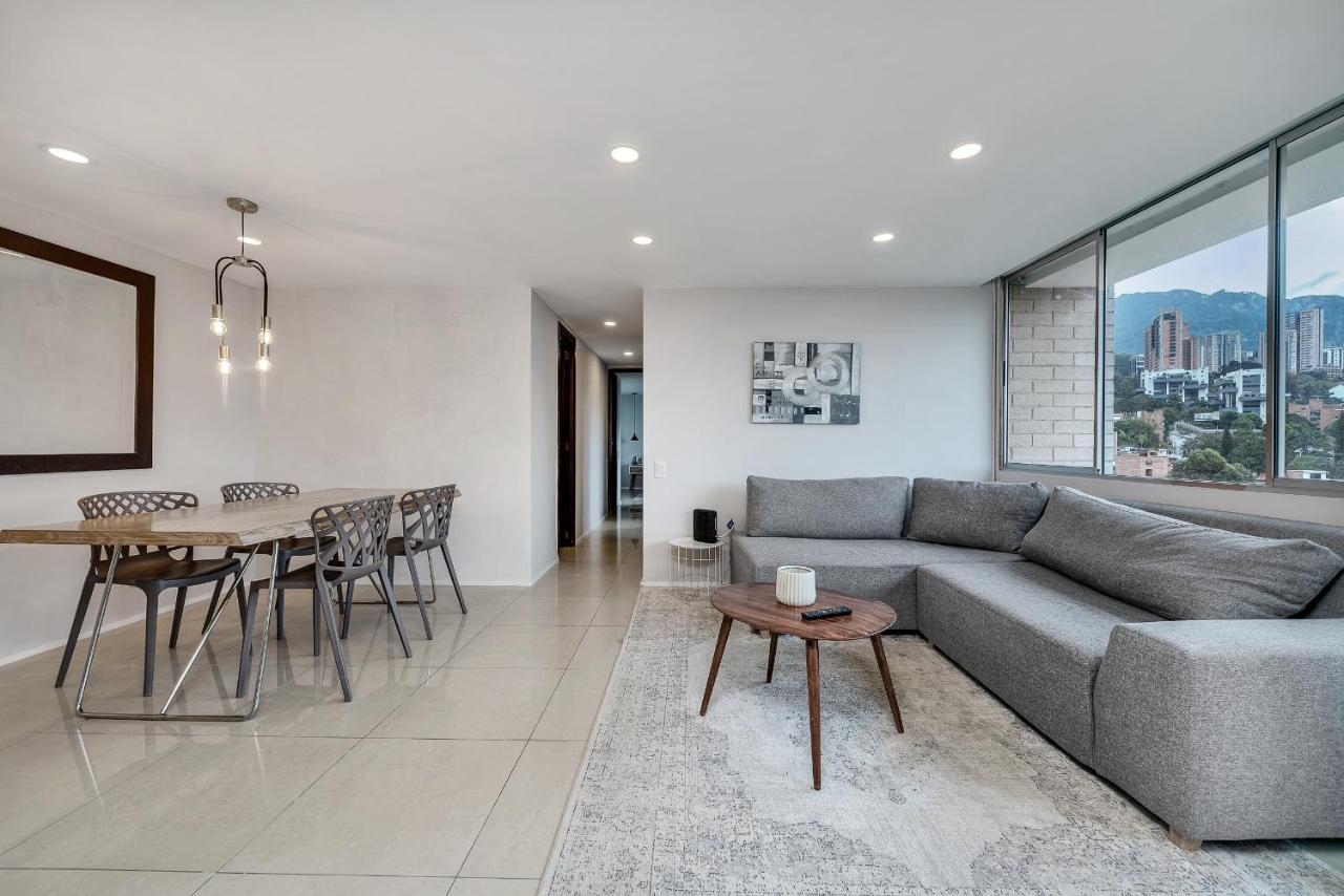 Apartamentos Poblado Alejandria By Housy Host Medellín Eksteriør bilde