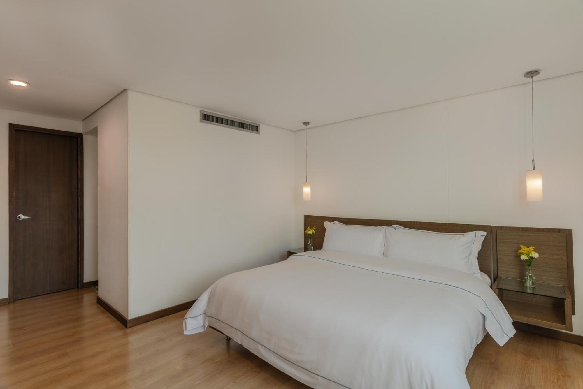 Apartamentos Poblado Alejandria By Housy Host Medellín Eksteriør bilde