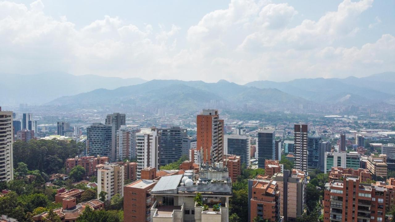 Apartamentos Poblado Alejandria By Housy Host Medellín Eksteriør bilde